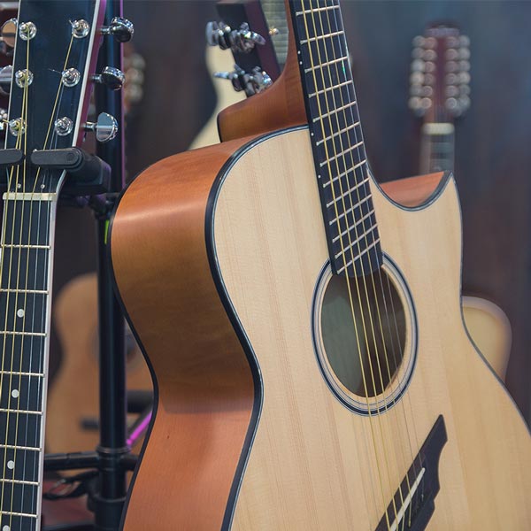 Guitar Lessons in Scarborough