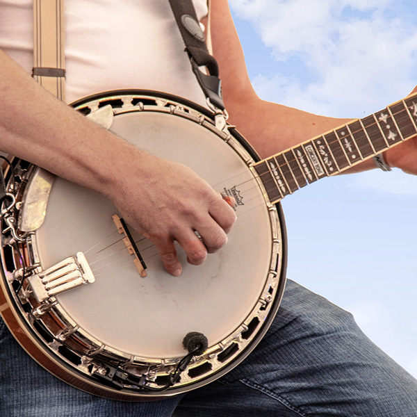 Banjo Lessons in Polson Park at Home 